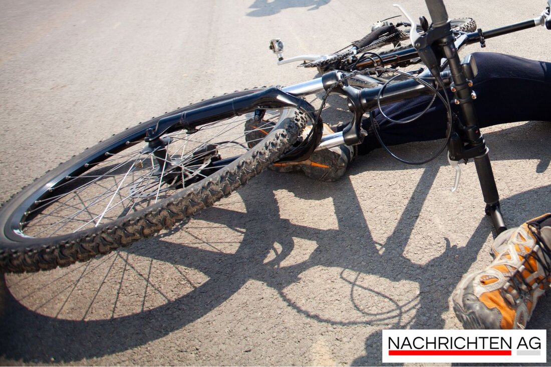 Tödlicher Verkehrsunfall in Schermbeck: Radfahrer stirbt nach Kollision mit Auto; Feuerwehr und Polizei im Einsatz.