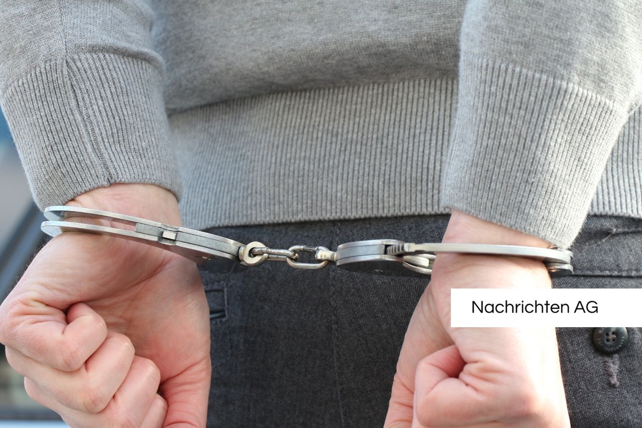 Schockiert: Jugendliche unter Gewaltandrohung auf Schlossplatz ausgeraubt!